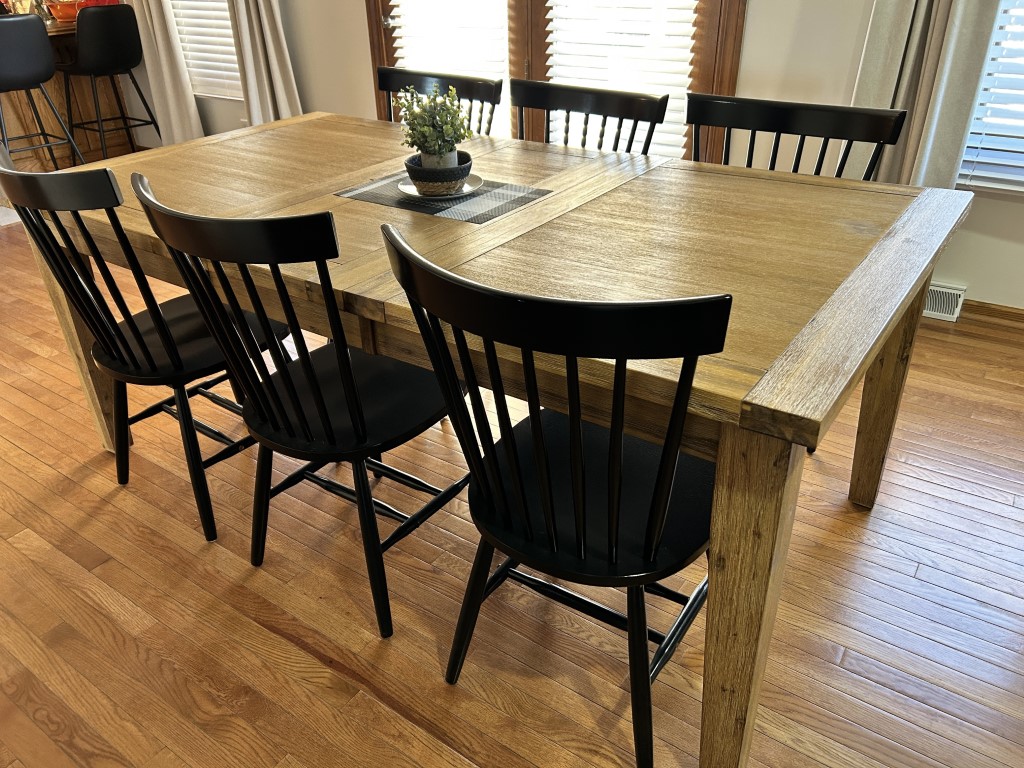 black chairs dining table